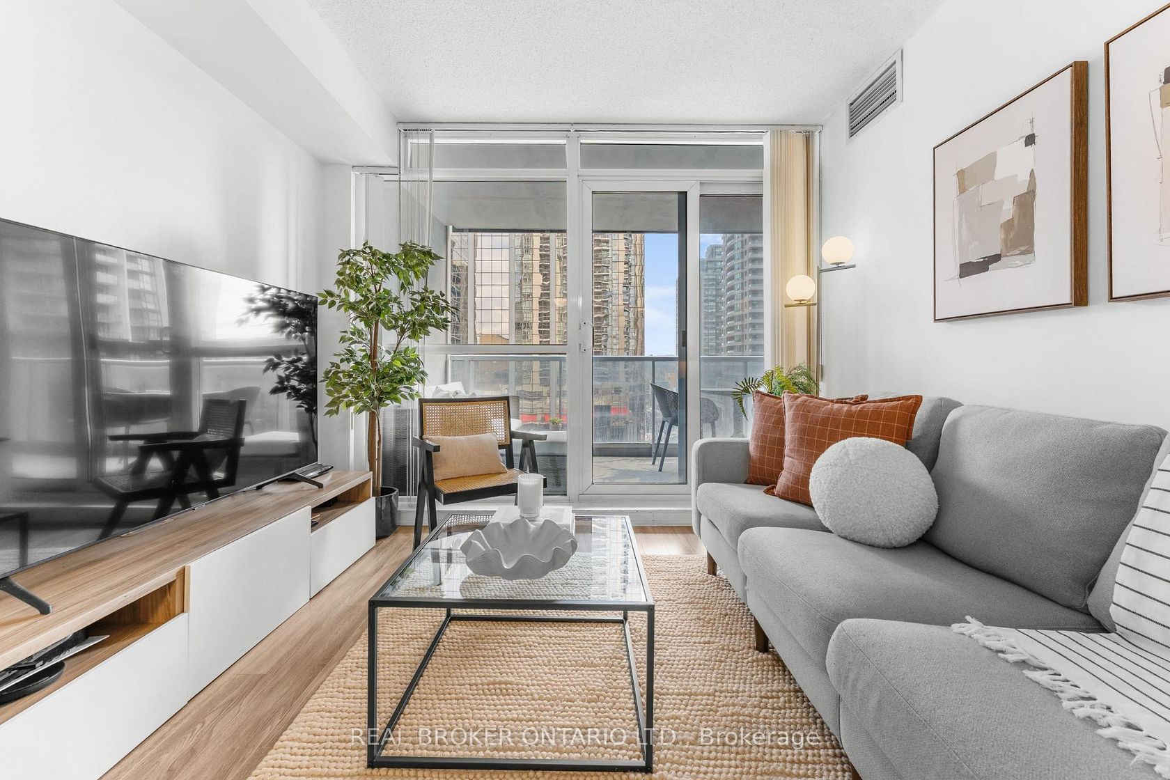 701 - 4978 Yonge Street, Westgate, Toronto 