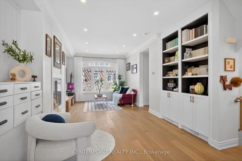 Photo 3 at 27 Slingsby Lane, Willowdale East, Toronto