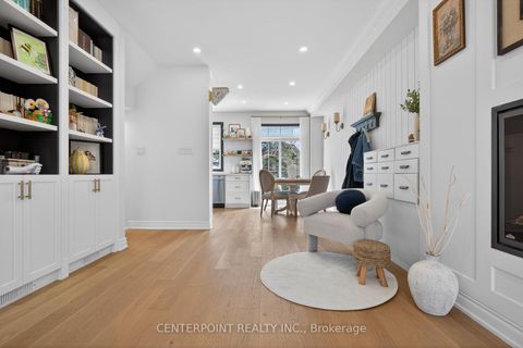 Photo 5 at 27 Slingsby Lane, Willowdale East, Toronto