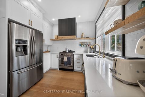 Photo 11 at 27 Slingsby Lane, Willowdale East, Toronto