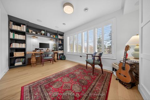 Photo 14 at 27 Slingsby Lane, Willowdale East, Toronto