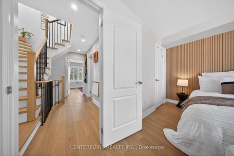 Photo 21 at 27 Slingsby Lane, Willowdale East, Toronto