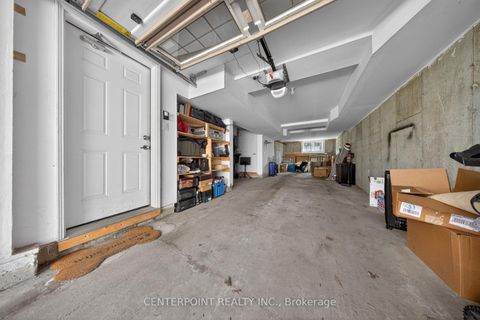 Photo 32 at 27 Slingsby Lane, Willowdale East, Toronto