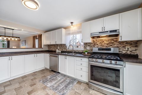 Photo 10 at 2 Waddington Crescent, Holly, Barrie