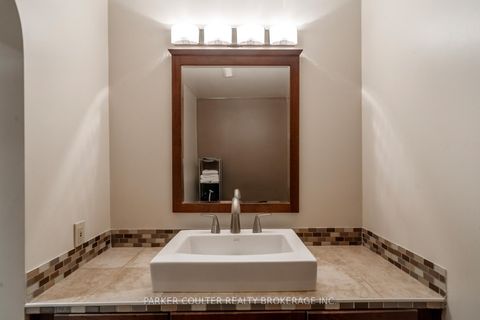 Photo 30 at 2 Waddington Crescent, Holly, Barrie