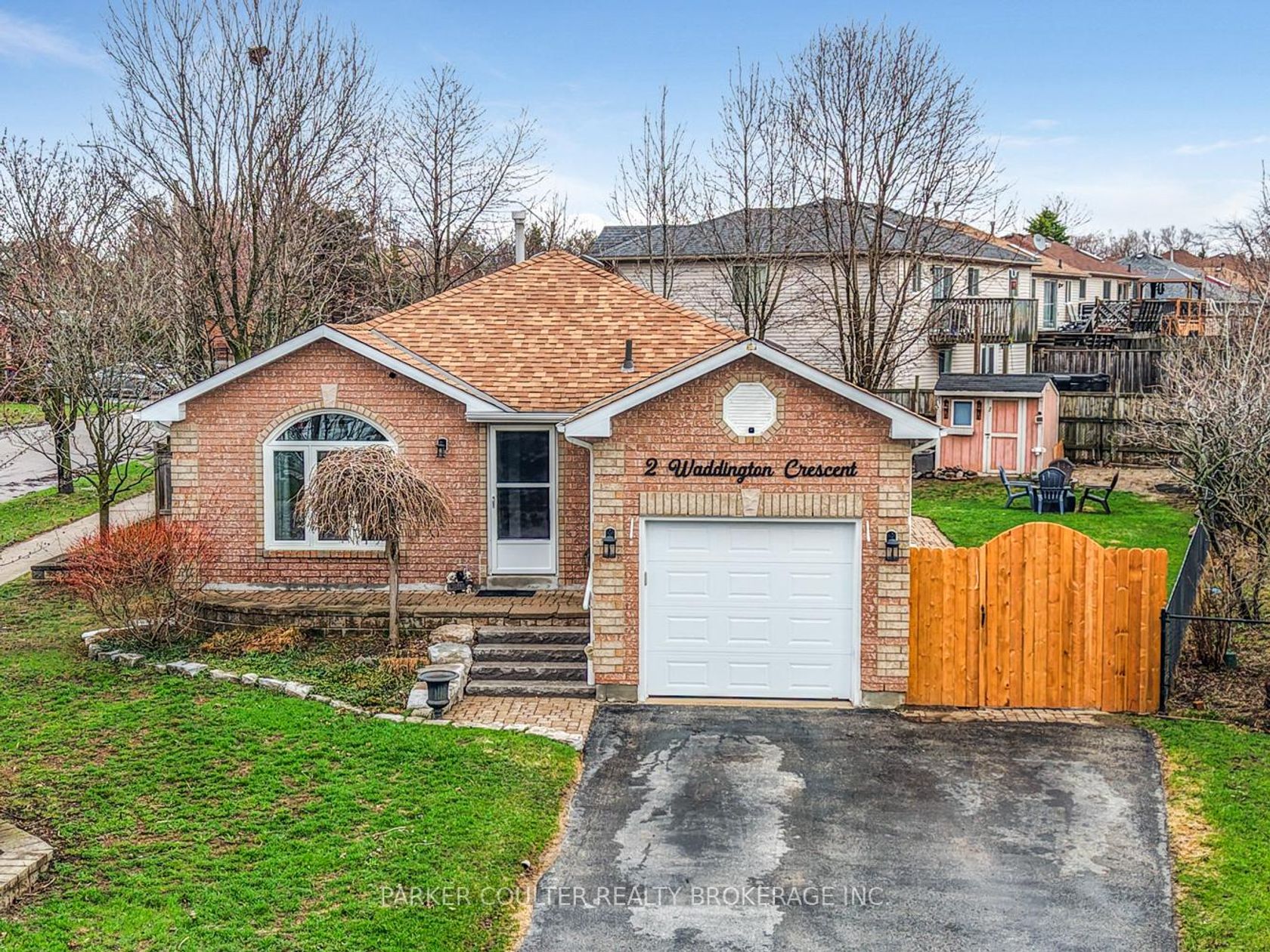 2 Waddington Crescent, Holly, Barrie photo 9