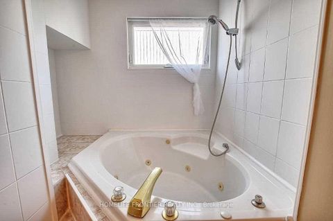 Photo 13 at 44 Rutledge Avenue, Leslie Valley, Newmarket