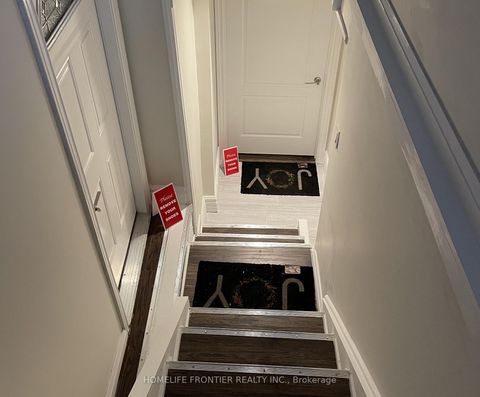 Photo 19 at 44 Rutledge Avenue, Leslie Valley, Newmarket