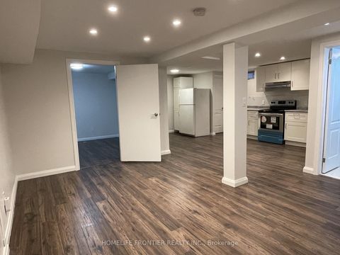 Photo 28 at 44 Rutledge Avenue, Leslie Valley, Newmarket