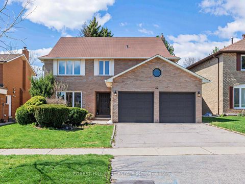 Photo 0 at 32 Saddletree Drive, Steeles, Toronto