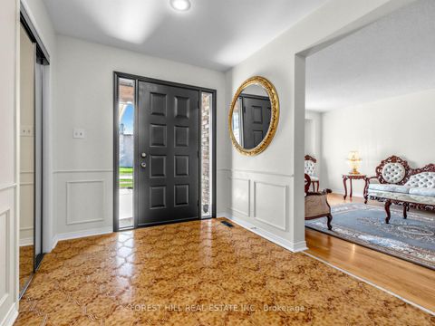 Photo 1 at 32 Saddletree Drive, Steeles, Toronto