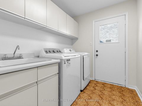 Photo 12 at 32 Saddletree Drive, Steeles, Toronto