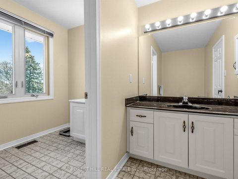 Photo 17 at 32 Saddletree Drive, Steeles, Toronto