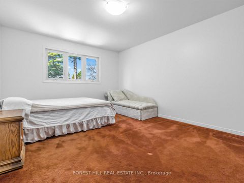 Photo 19 at 32 Saddletree Drive, Steeles, Toronto