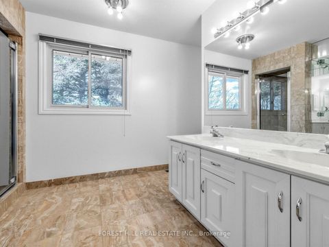 Photo 21 at 32 Saddletree Drive, Steeles, Toronto
