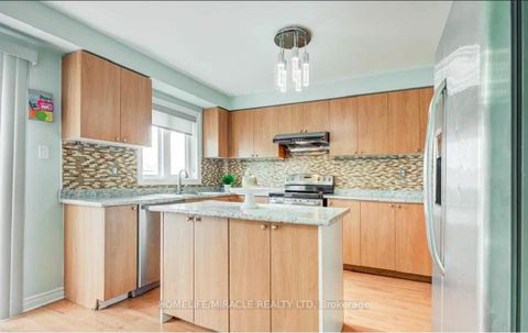 Photo 6 at 12 - 4200 Kingston Road, West Hill, Toronto