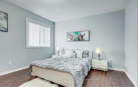 Photo 12 at 12 - 4200 Kingston Road, West Hill, Toronto