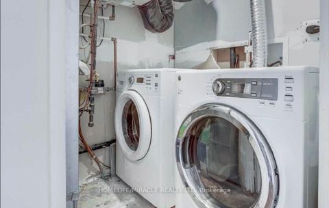 Photo 18 at 12 - 4200 Kingston Road, West Hill, Toronto