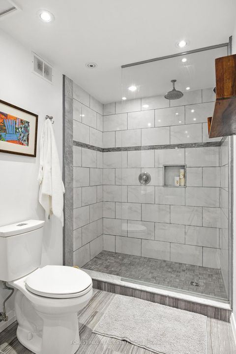 Photo 13 at 805 - 21 Dale Avenue, Moore Park, Toronto