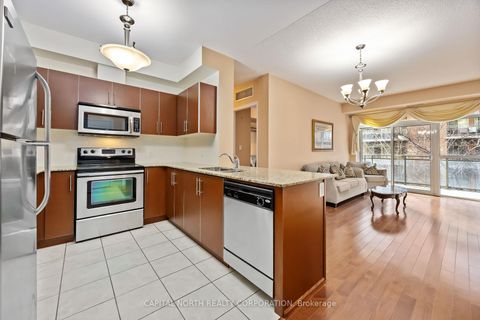 Photo 11 at 242 - 281 Woodbridge Avenue, West Woodbridge, Vaughan