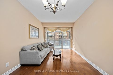 Photo 16 at 242 - 281 Woodbridge Avenue, West Woodbridge, Vaughan