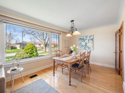 Photo 7 at 9 Wincrest Drive, Bendale, Toronto