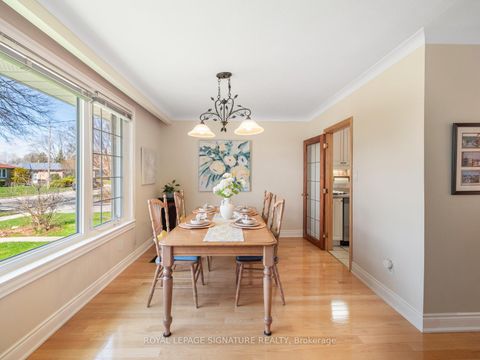 Photo 8 at 9 Wincrest Drive, Bendale, Toronto