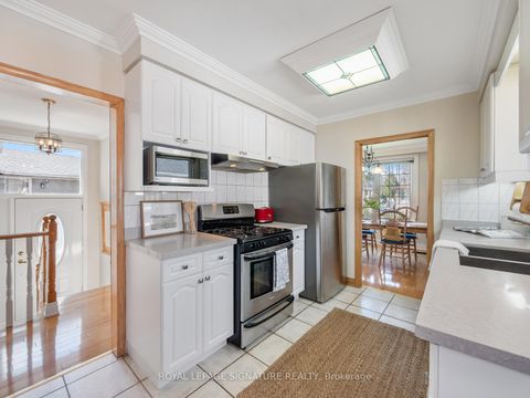 Photo 13 at 9 Wincrest Drive, Bendale, Toronto