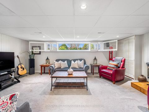 Photo 23 at 9 Wincrest Drive, Bendale, Toronto