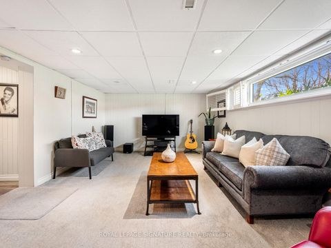 Photo 24 at 9 Wincrest Drive, Bendale, Toronto