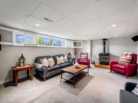 Photo 25 at 9 Wincrest Drive, Bendale, Toronto