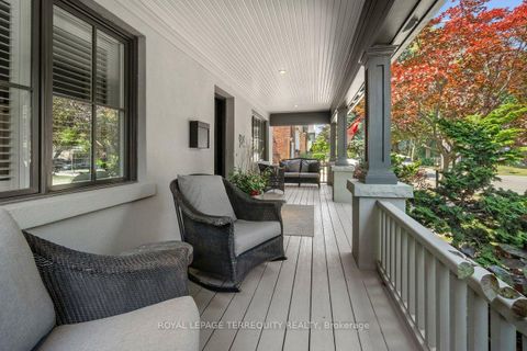 Photo 3 at 94 Kingsway Crescent, Kingsway South, Toronto