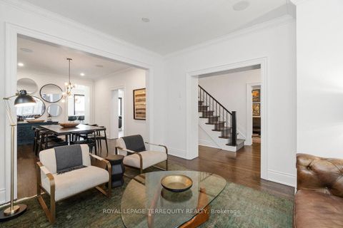 Photo 11 at 94 Kingsway Crescent, Kingsway South, Toronto