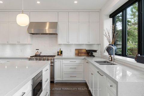 Photo 17 at 94 Kingsway Crescent, Kingsway South, Toronto