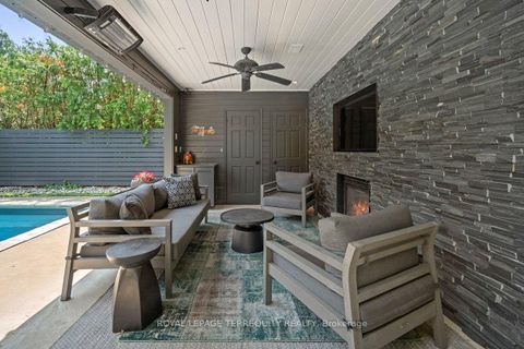 Photo 37 at 94 Kingsway Crescent, Kingsway South, Toronto