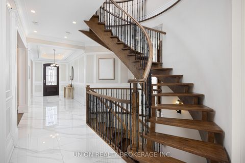 Photo 7 at 63 Fishleigh Drive, Cliffside, Toronto