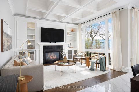 Photo 10 at 63 Fishleigh Drive, Cliffside, Toronto