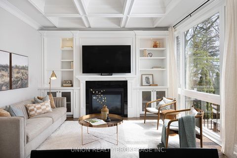 Photo 11 at 63 Fishleigh Drive, Cliffside, Toronto