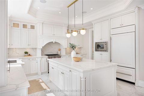 Photo 15 at 63 Fishleigh Drive, Cliffside, Toronto