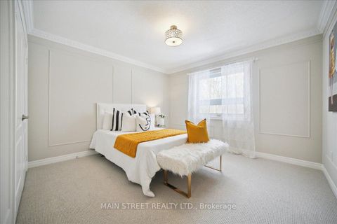 Photo 21 at 38 Carriage House Court, Jefferson, Richmond Hill