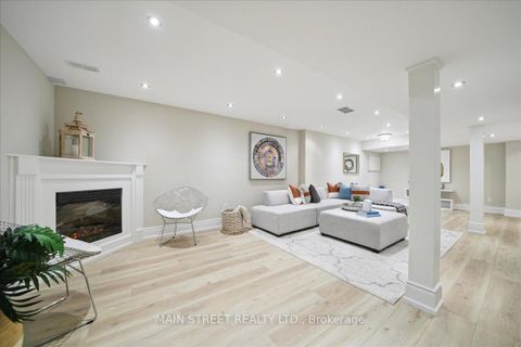 Photo 26 at 38 Carriage House Court, Jefferson, Richmond Hill