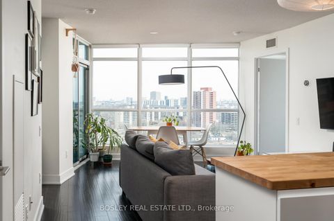 Photo 4 at 1807 - 1048 Broadview Avenue, Broadview North, Toronto