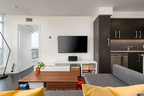 Photo 11 at 1807 - 1048 Broadview Avenue, Broadview North, Toronto