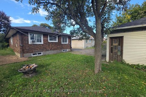 Photo 8 at 65 Moncrieff Drive, Kipling, Toronto