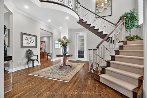 Photo 5 at 471 Cranbrooke Avenue, Nortown, Toronto