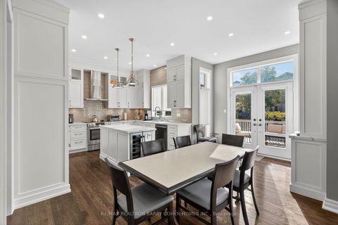 Photo 9 at 471 Cranbrooke Avenue, Nortown, Toronto