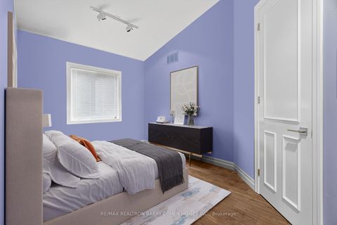 Photo 22 at 471 Cranbrooke Avenue, Nortown, Toronto