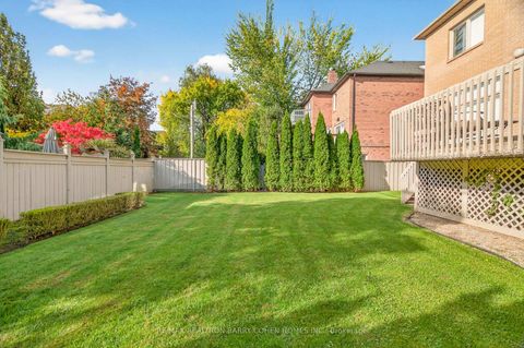 Photo 28 at 471 Cranbrooke Avenue, Nortown, Toronto
