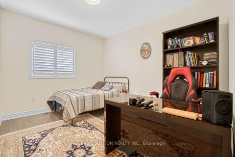 Photo 18 at 119 Blackthorn Drive, Maple, Vaughan