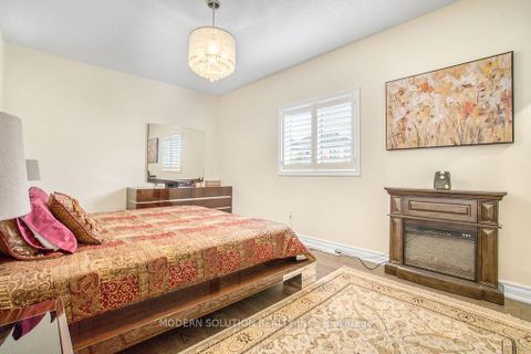 Photo 21 at 119 Blackthorn Drive, Maple, Vaughan